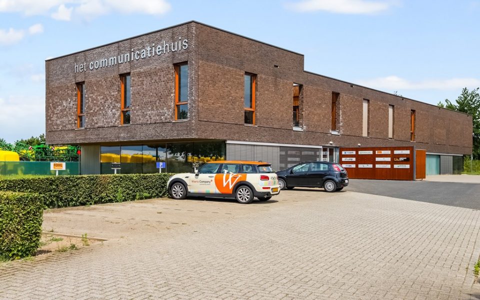 Expeditiestraat 12 <br> <small>5961 PX Horst </small>