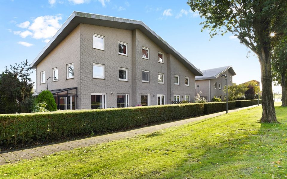 Zevensterveld 8 <br> <small>2492 LG Den Haag </small>