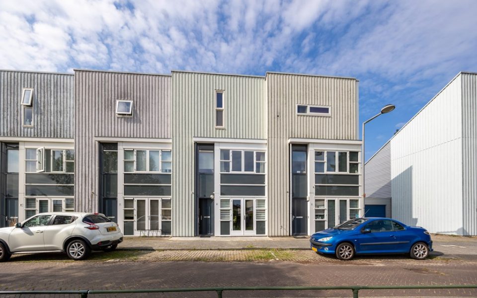 Regenboogforelvijver 6 <br> <small>2492 MT Den Haag </small>