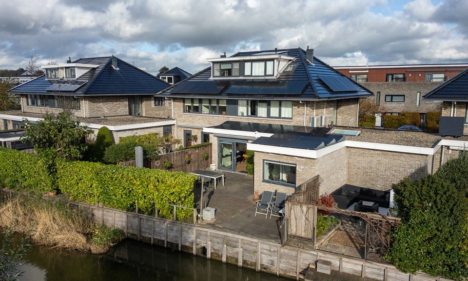 Arenastraat 91 <br> <small>2492 WZ Den Haag </small>