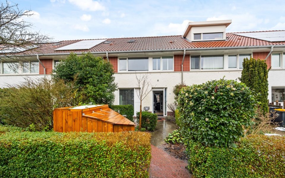 Vijverjufferhof 14 <br> <small>2492 RE Den Haag </small>